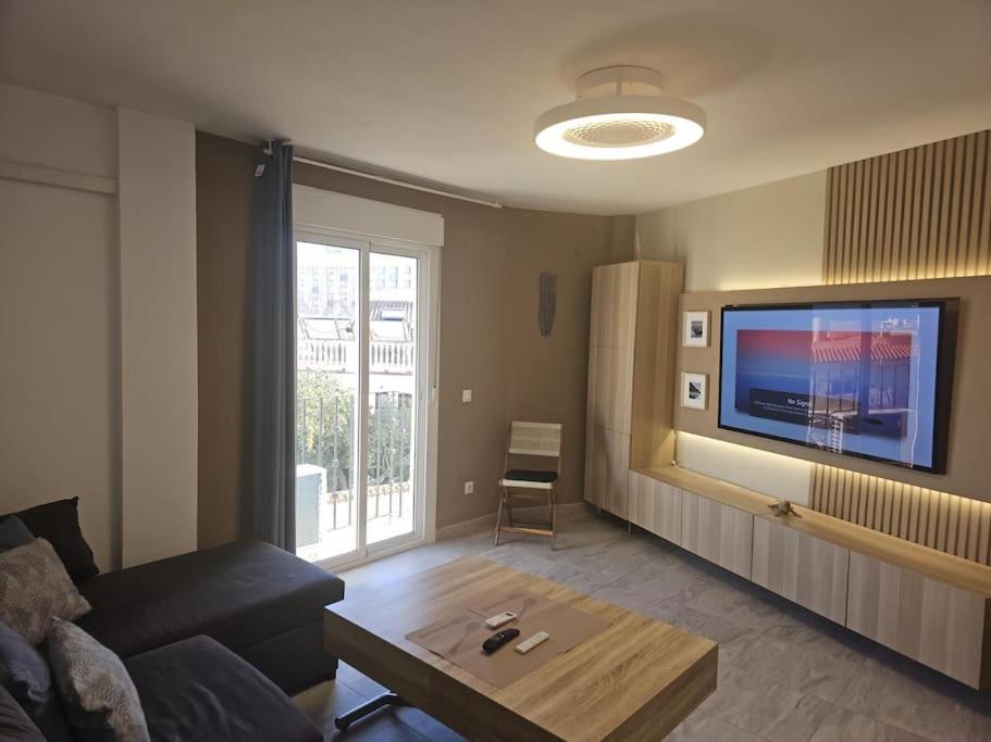 Symphony Sunrise, With Stunning Sea Views And Short Walk To The Beach By Namaste Elite Torremolinos Exterior photo