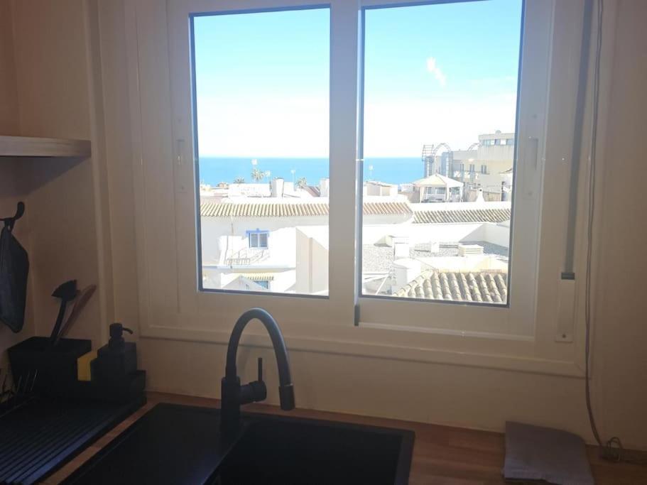 Symphony Sunrise, With Stunning Sea Views And Short Walk To The Beach By Namaste Elite Torremolinos Exterior photo