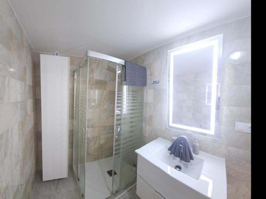 Symphony Sunrise, With Stunning Sea Views And Short Walk To The Beach By Namaste Elite Torremolinos Exterior photo